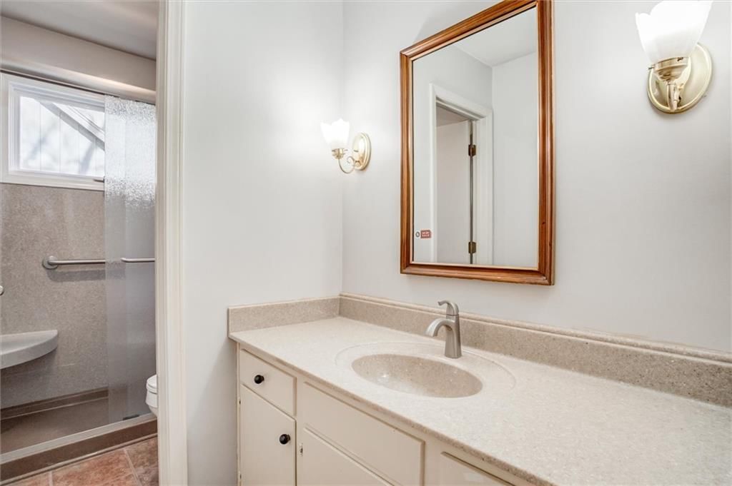 8192 N Kirkwood Avenue — photo 10