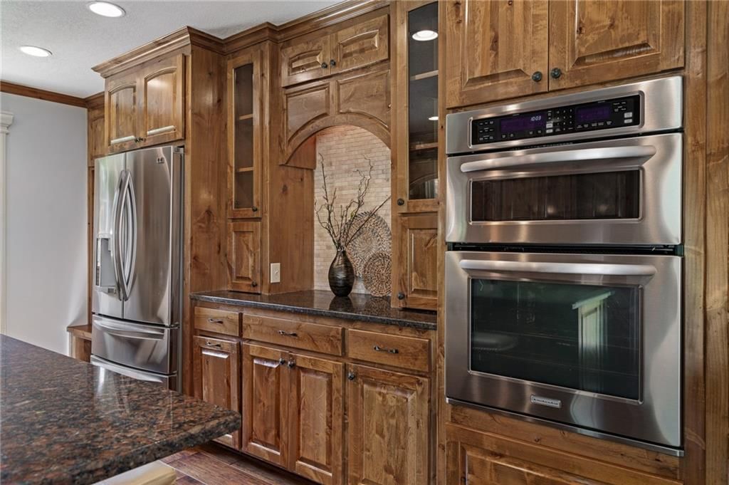 9015 Craig Drive — photo 12