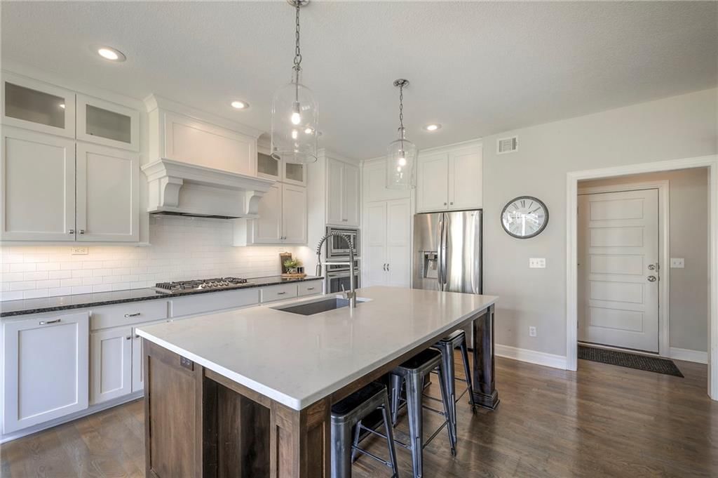 16429 Knox Street — photo 9