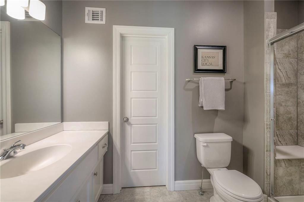 16429 Knox Street — photo 22