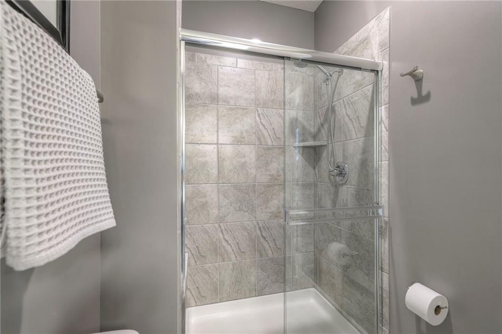 16429 Knox Street — photo 23
