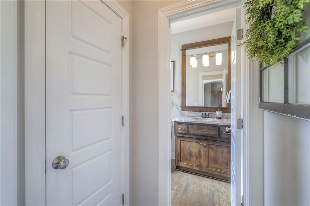 16429 Knox Street — photo 24
