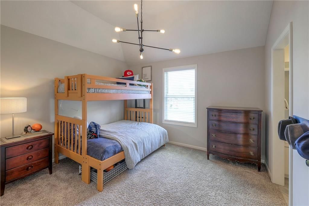 16429 Knox Street — photo 33
