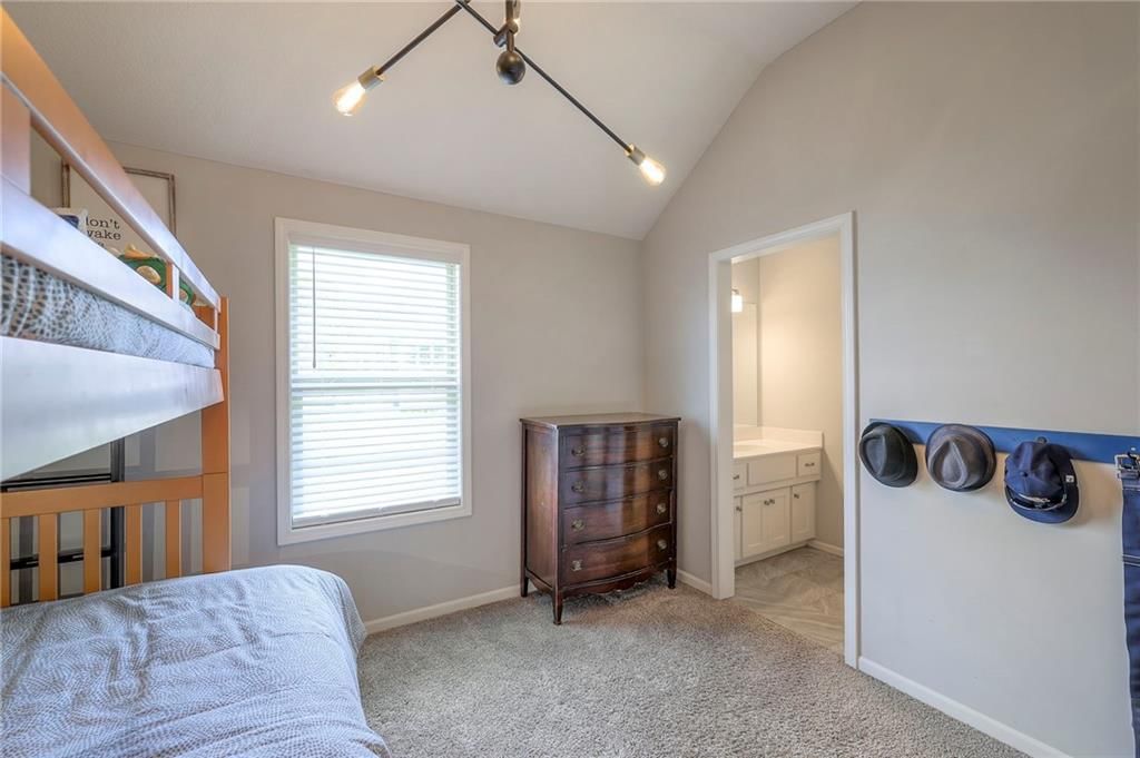 16429 Knox Street — photo 34