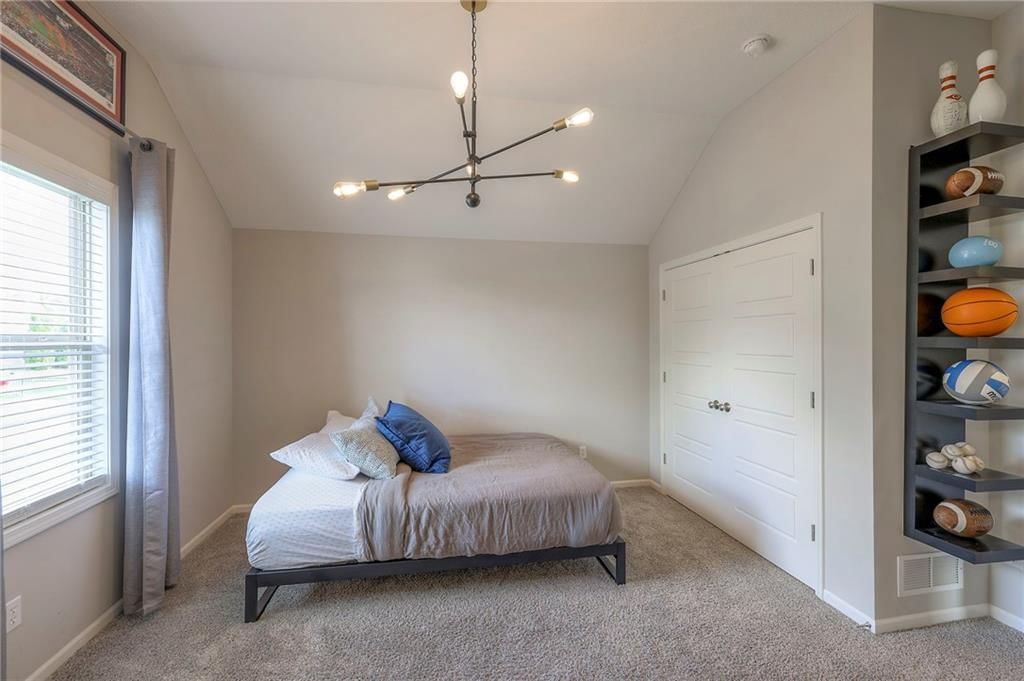16429 Knox Street — photo 39