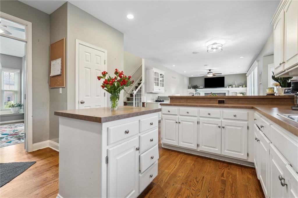 908 NE 101st Terrace — photo 15