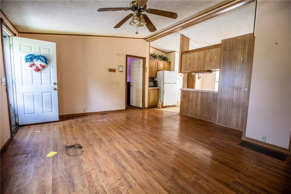 26045 W 343rd Street — photo 13