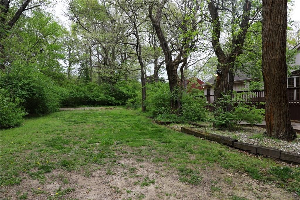 1203 E Quincy Street — photo 13