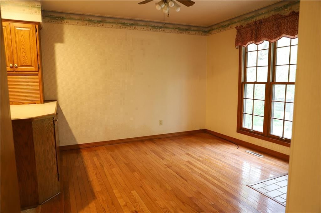1203 E Quincy Street — photo 26