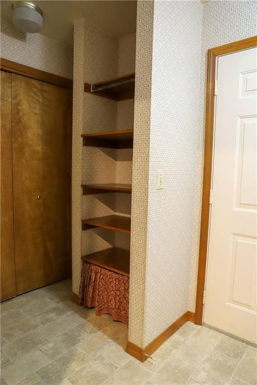 1203 E Quincy Street — photo 42