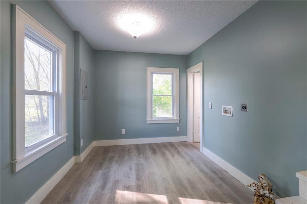 311 S Mechanic Street — photo 13
