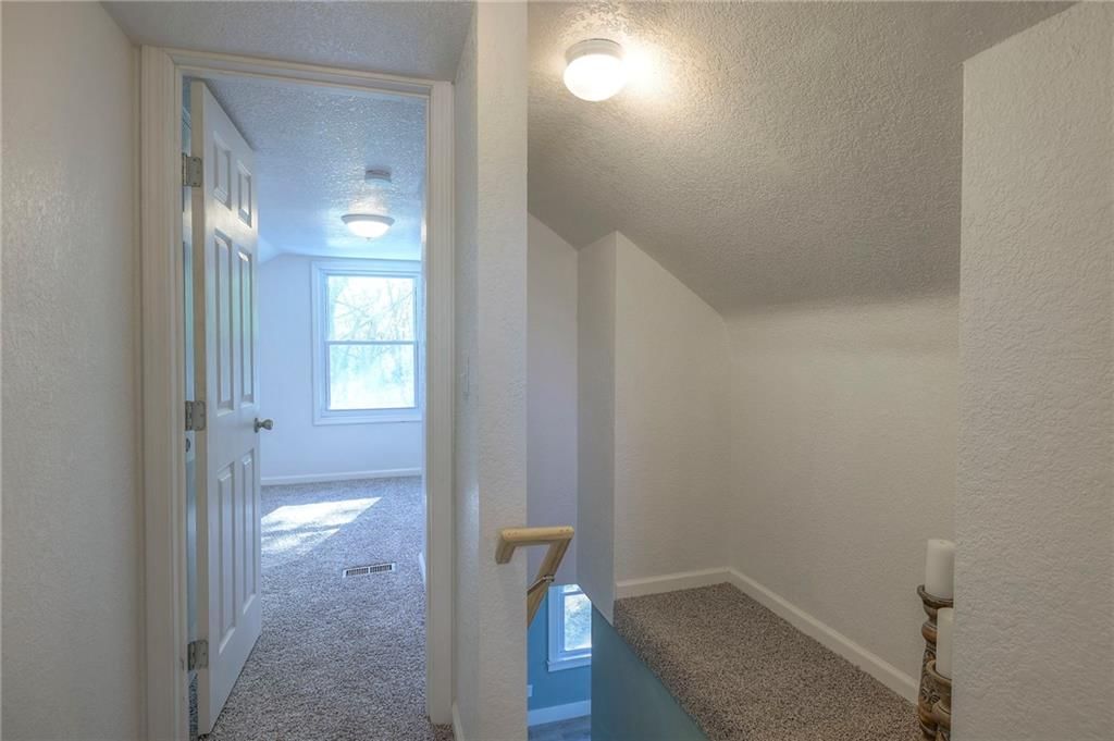 311 S Mechanic Street — photo 16