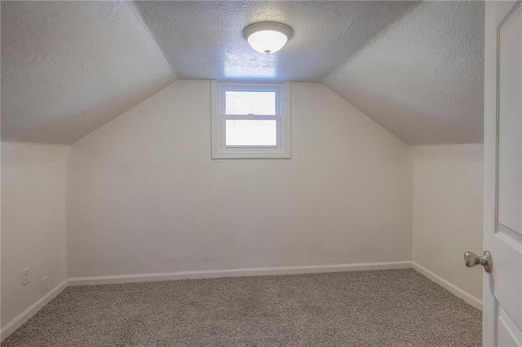 311 S Mechanic Street — photo 19