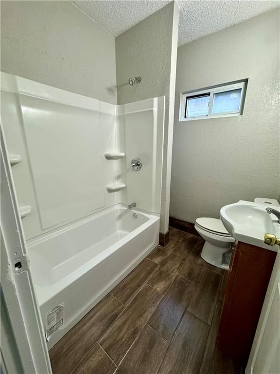 1414 Armstrong Street — photo 10