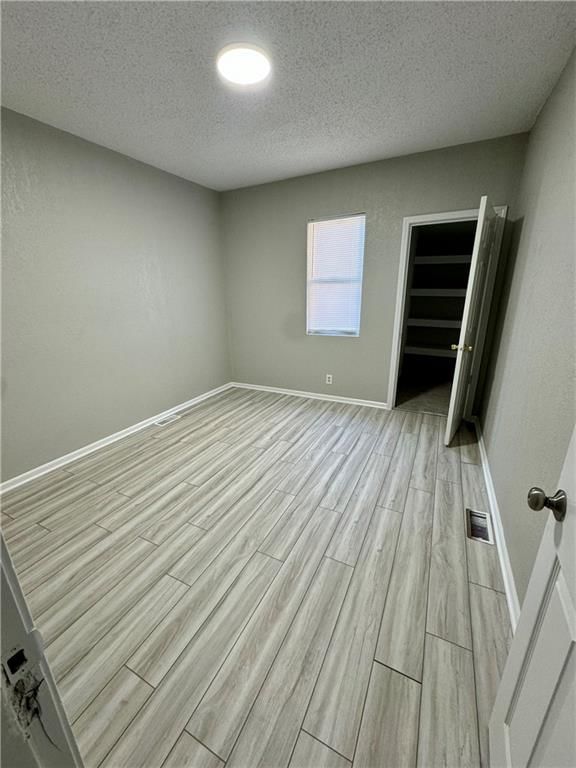 1414 Armstrong Street — photo 11