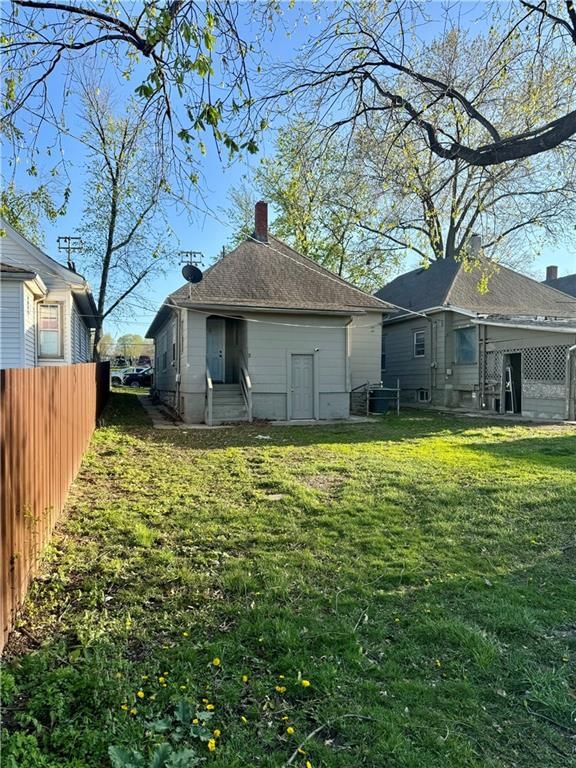 1414 Armstrong Street — photo 18