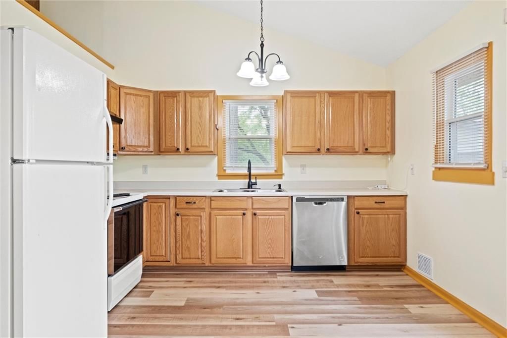 1309 S Skyline Drive — photo 9