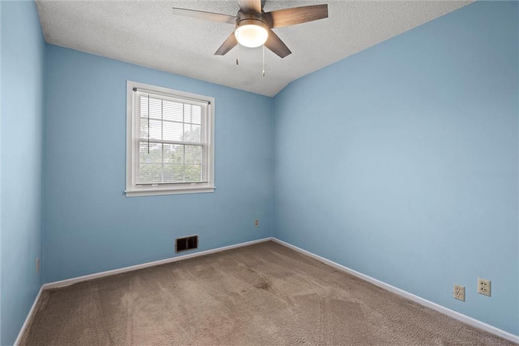 1309 S Skyline Drive — photo 12