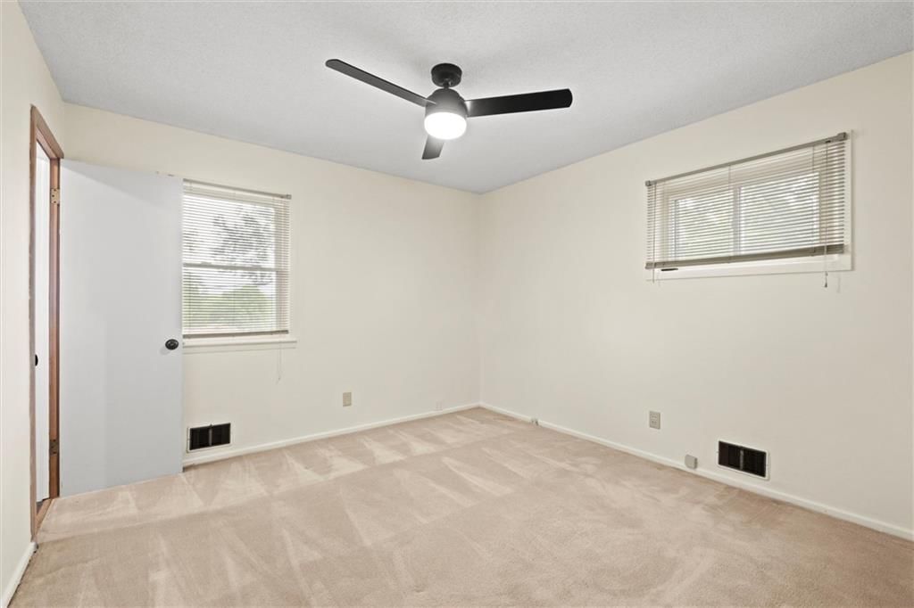 1309 S Skyline Drive — photo 16
