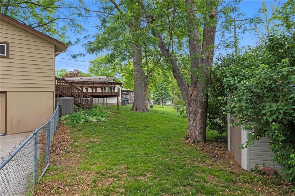 1309 S Skyline Drive — photo 27