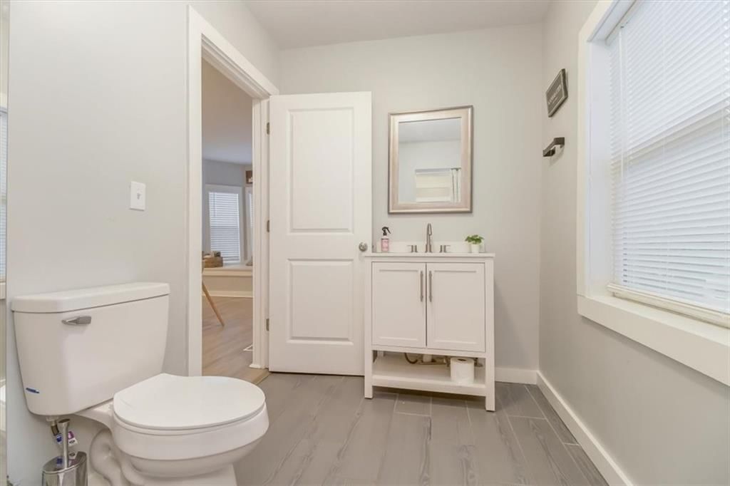 3518 Woodland Avenue — photo 17