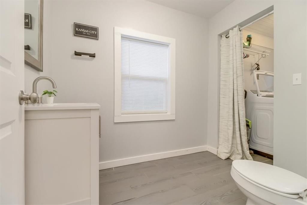3518 Woodland Avenue — photo 18