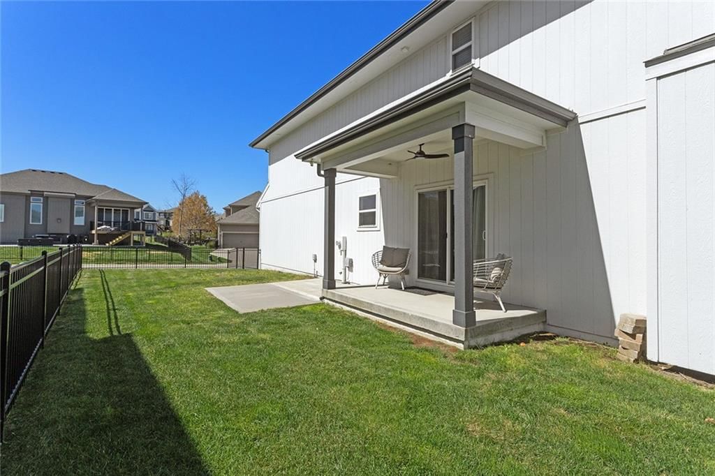 1837 SW Napa Valley Drive — photo 26