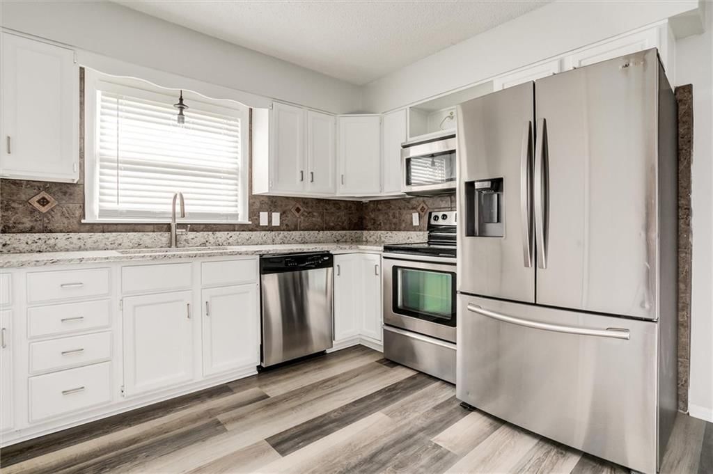 13111 Winchester Avenue — photo 15