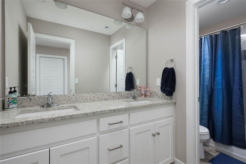 7430 N Lamar Drive — photo 29
