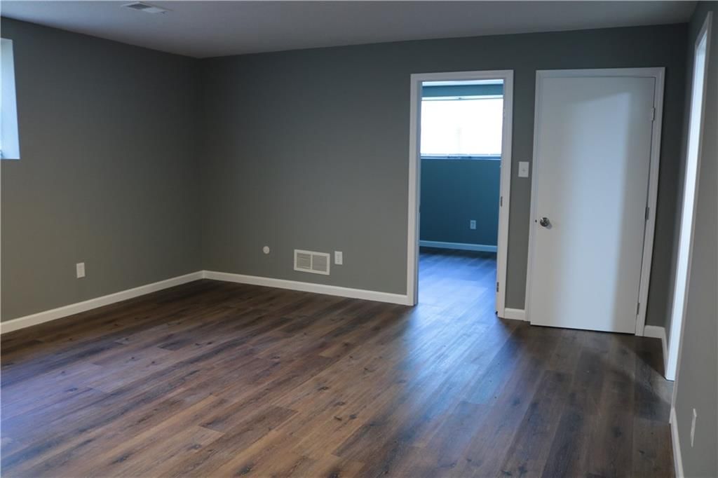 307 NW HIGHLAND Lane — photo 20