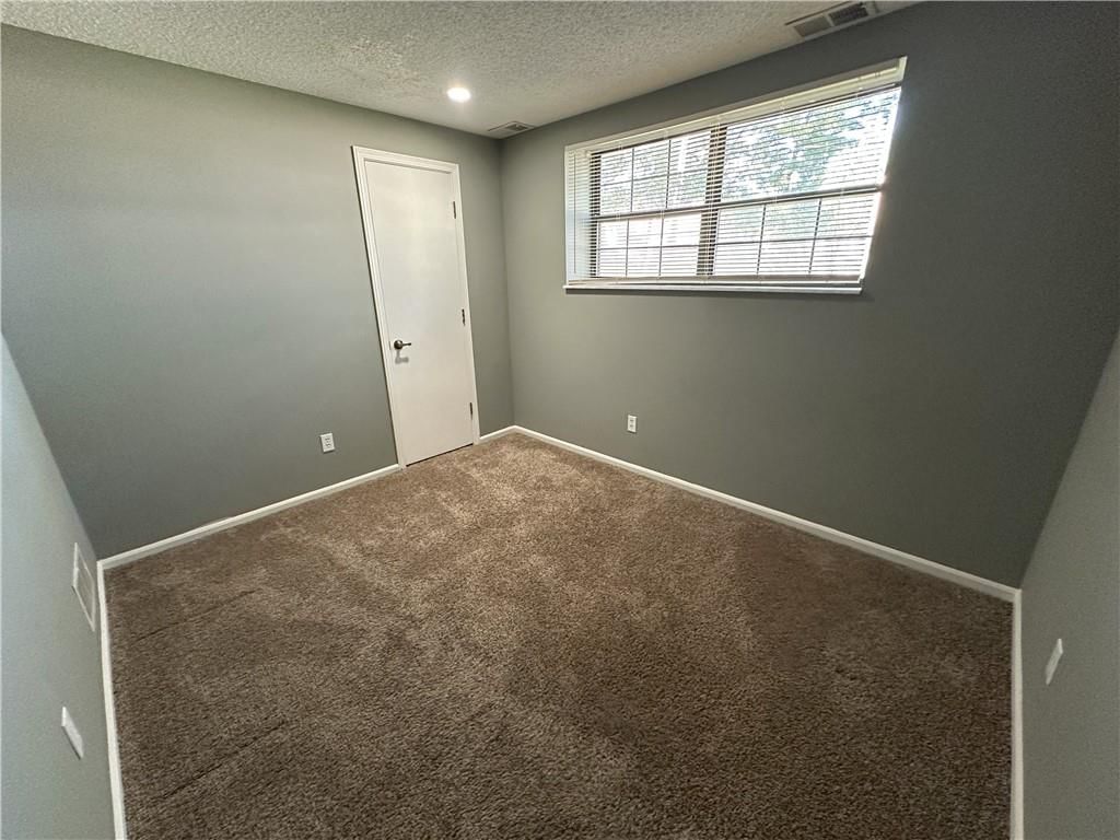 307 NW HIGHLAND Lane — photo 40