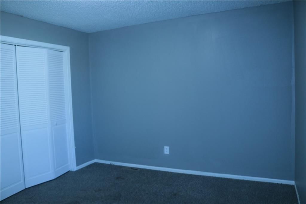 315 NW Highland Lane — photo 8