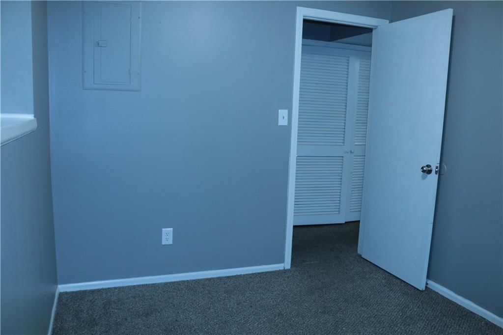 315 NW Highland Lane — photo 15