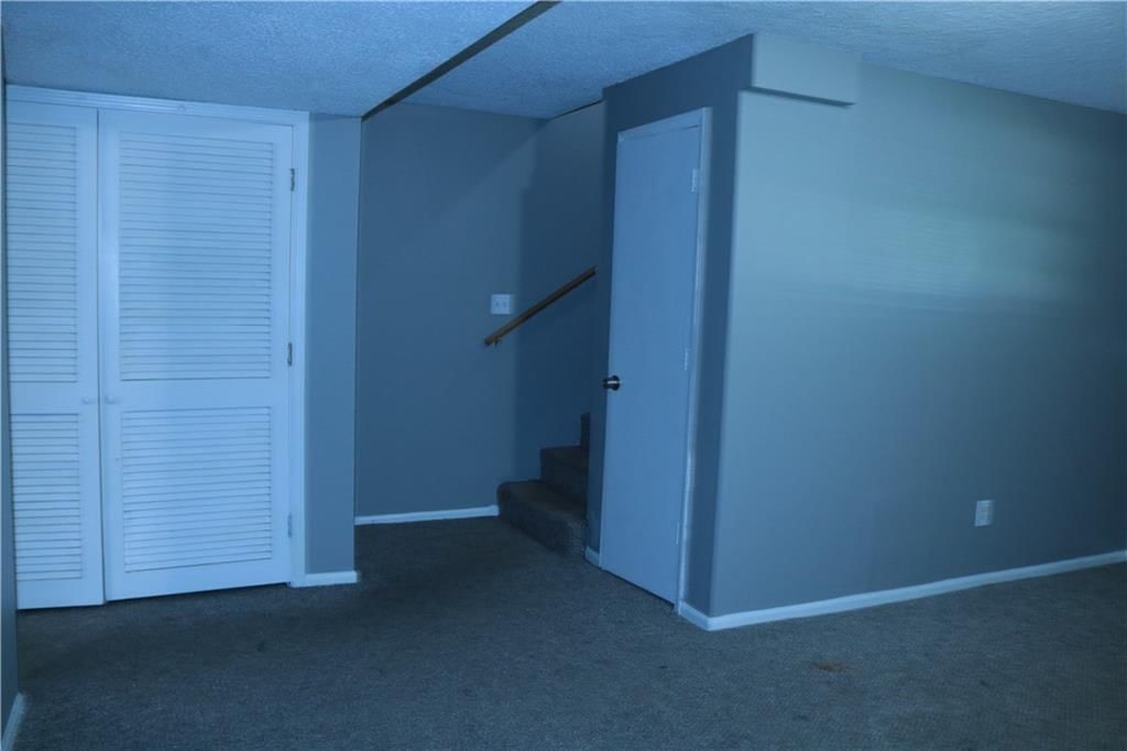 315 NW Highland Lane — photo 18