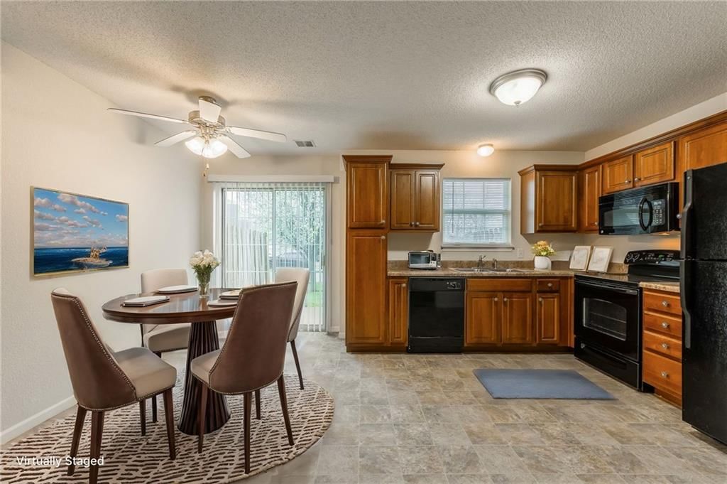 5512 NW Downing Street — photo 6