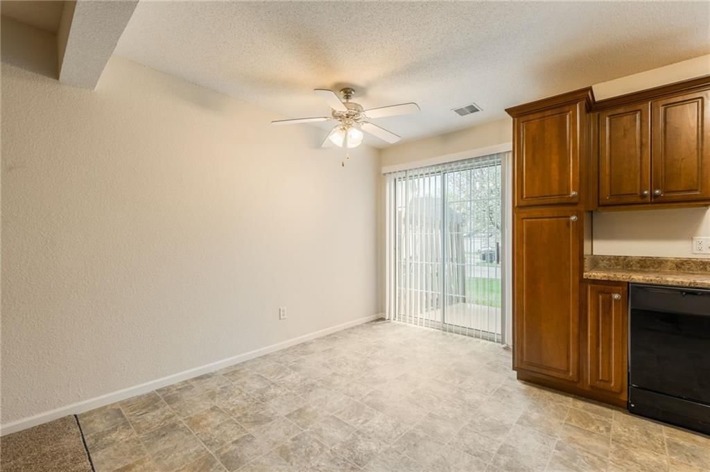 5512 NW Downing Street — photo 7