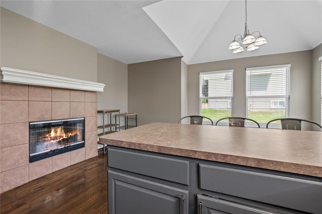 10939 N Randolph Avenue — photo 9