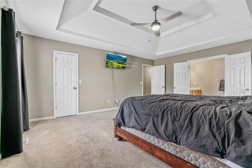 10939 N Randolph Avenue — photo 17