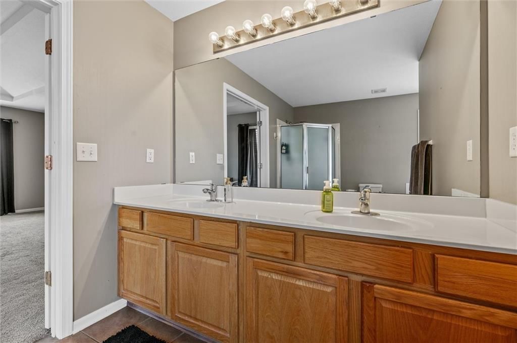10939 N Randolph Avenue — photo 20