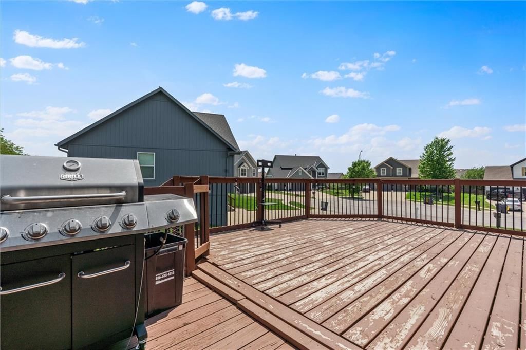 10939 N Randolph Avenue — photo 27