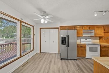11930 Charlotte Street — photo 7