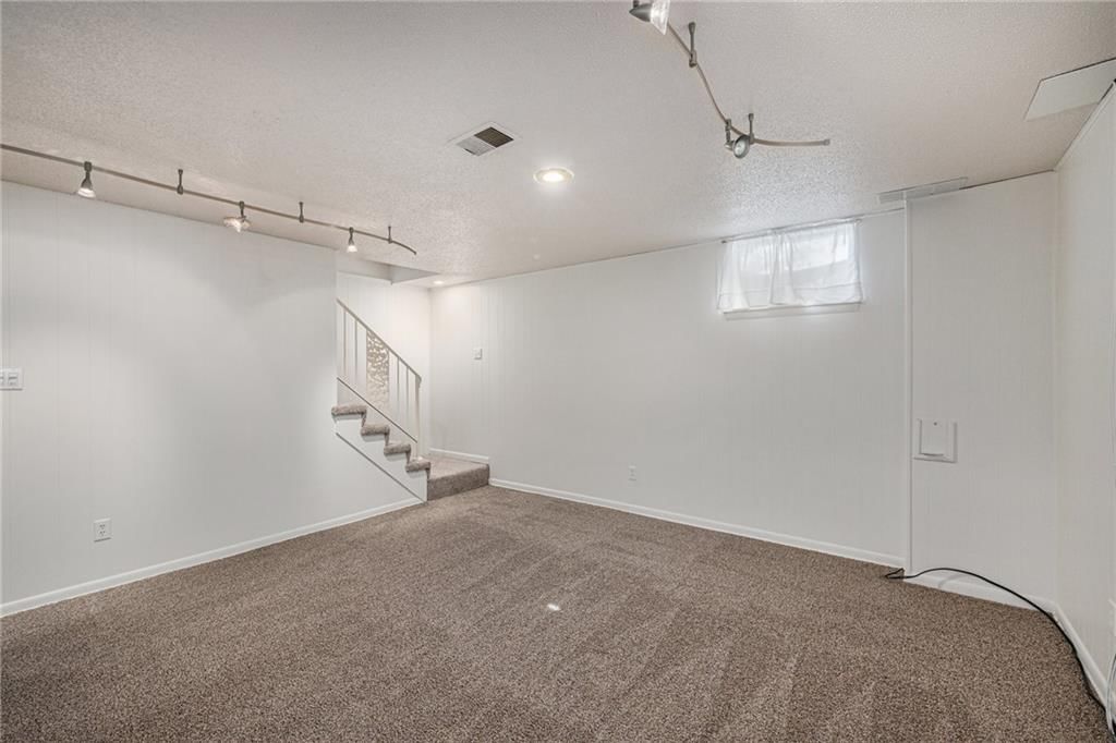 9666 Wedd Drive — photo 16