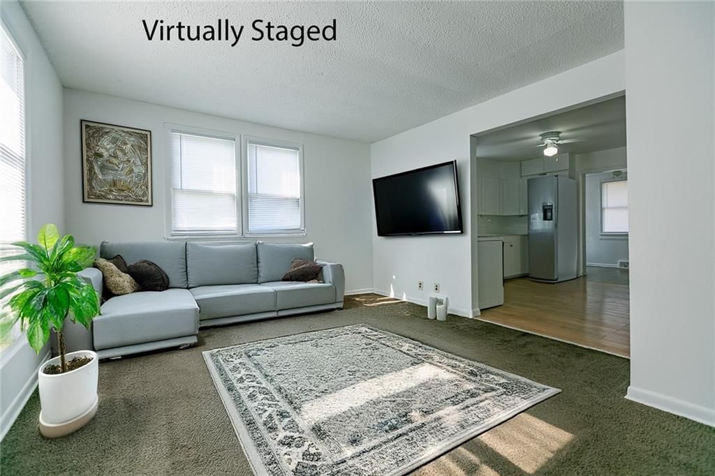 6936 Kensington Avenue — photo 3