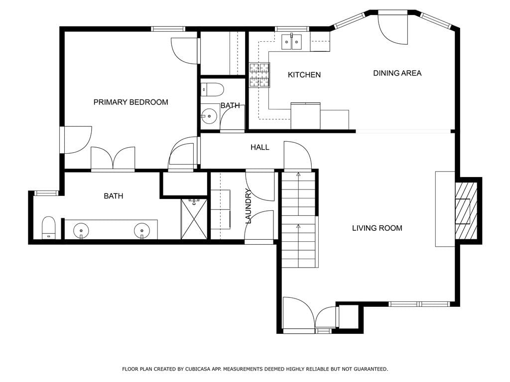 240 NE Victoria Place — photo 3
