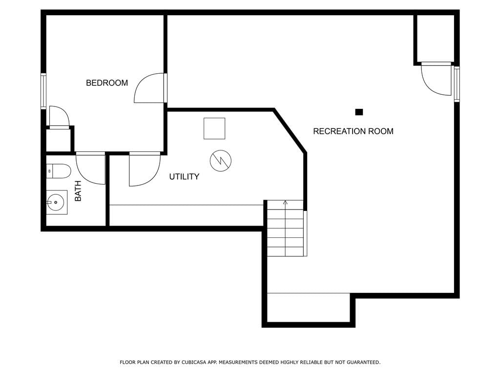 240 NE Victoria Place — photo 18