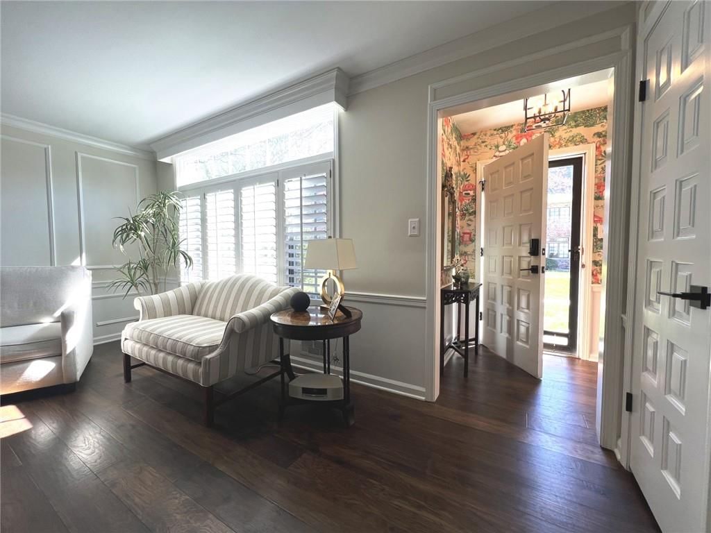 8353 Somerset Drive — photo 8