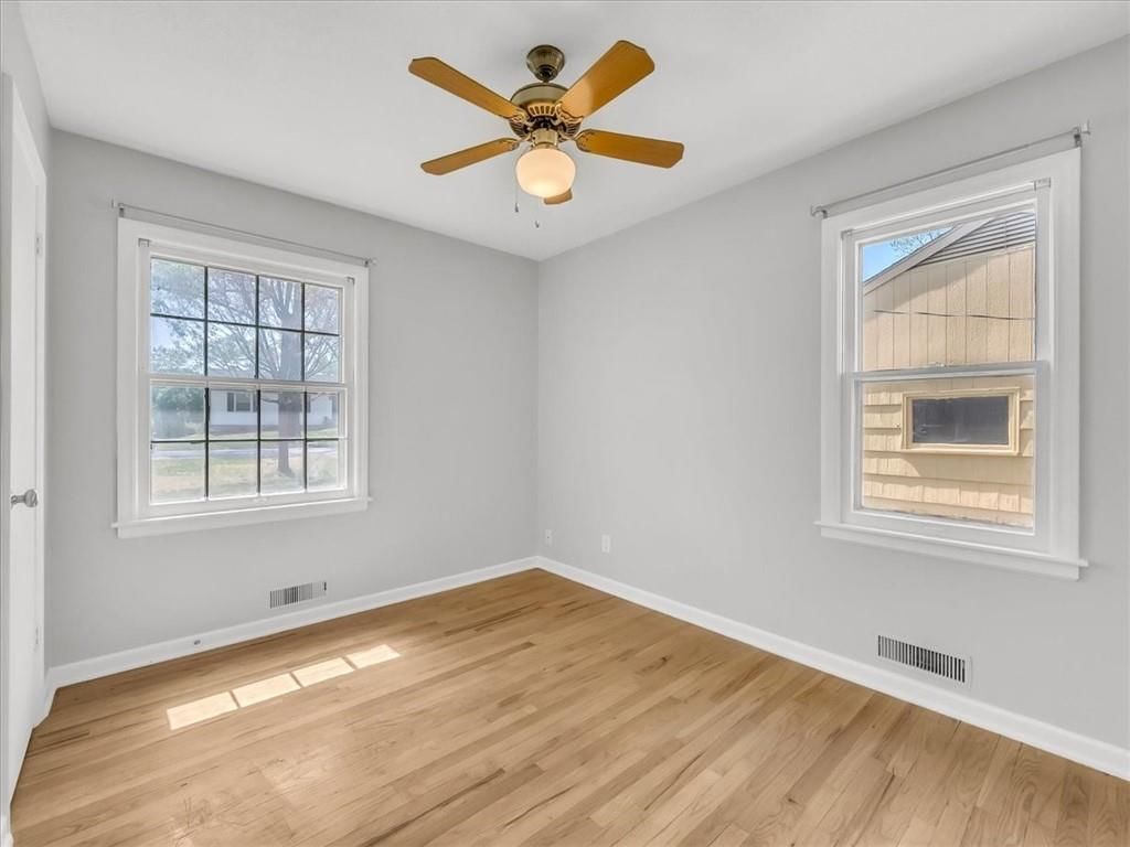 9215 Washington Street — photo 14