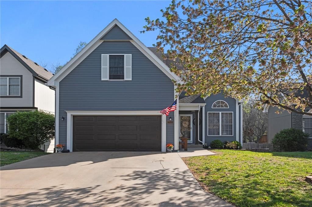 705 Redbud Drive — photo 1