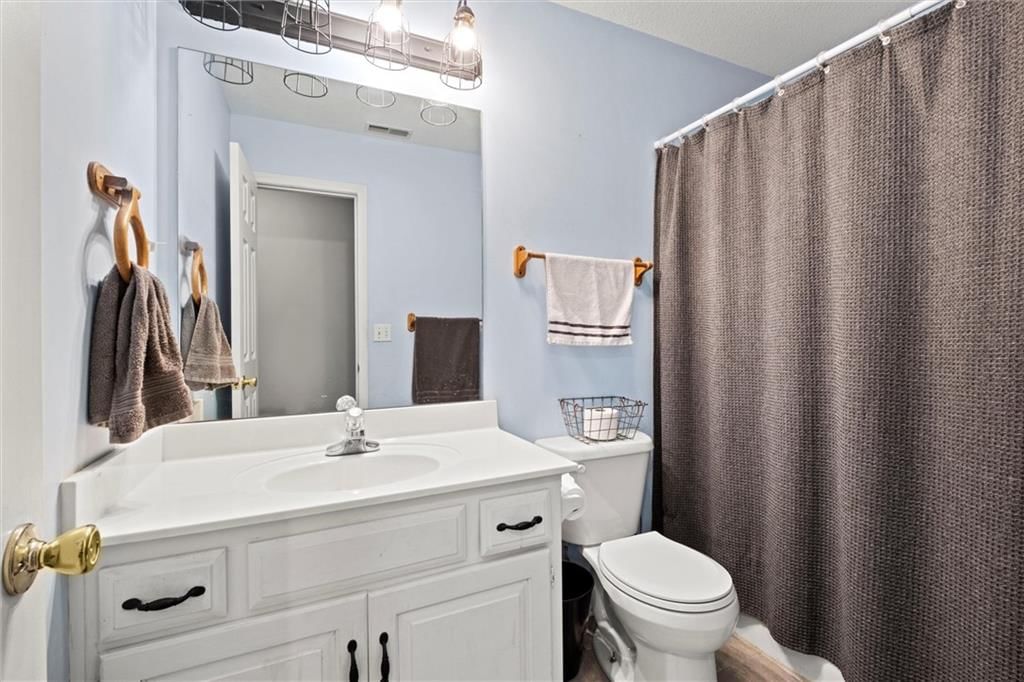 705 Redbud Drive — photo 22