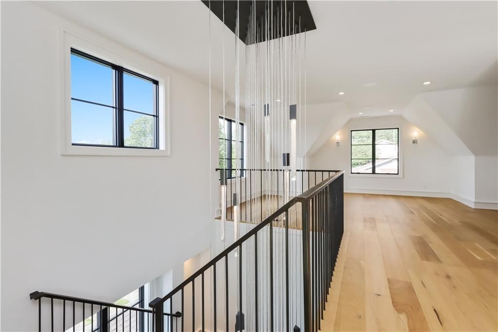 2109 Belleview Avenue — photo 37